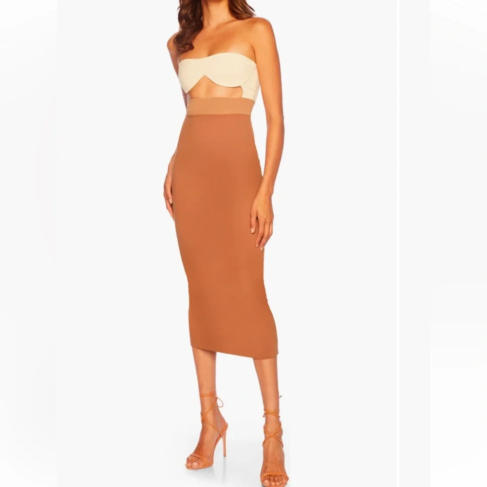 Sold!!!NWT revolve Susanna Monaco midi dress - Picture 3 of 9